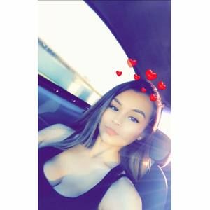 Meet your Posher, Leslie